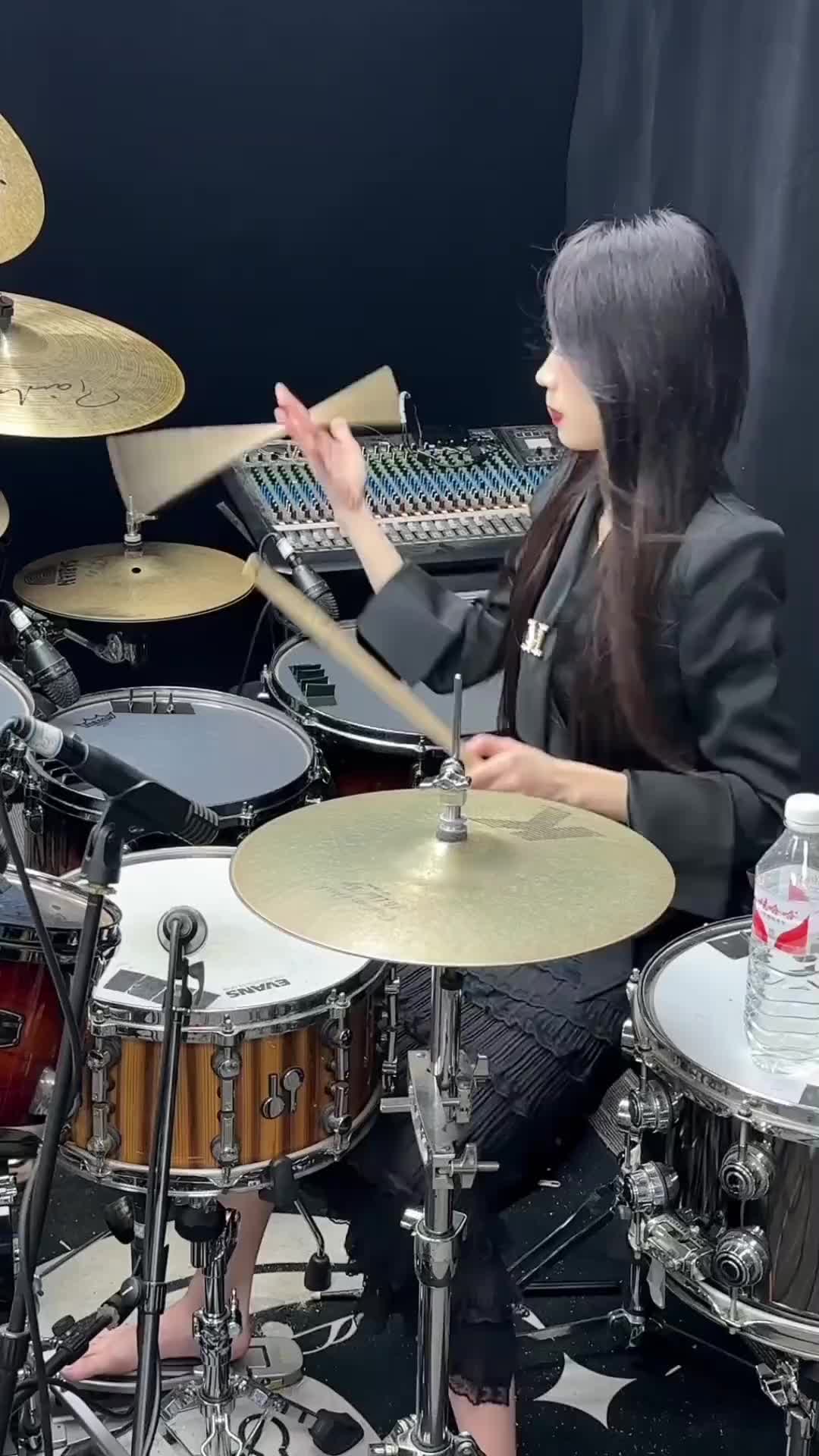 @微妮儿