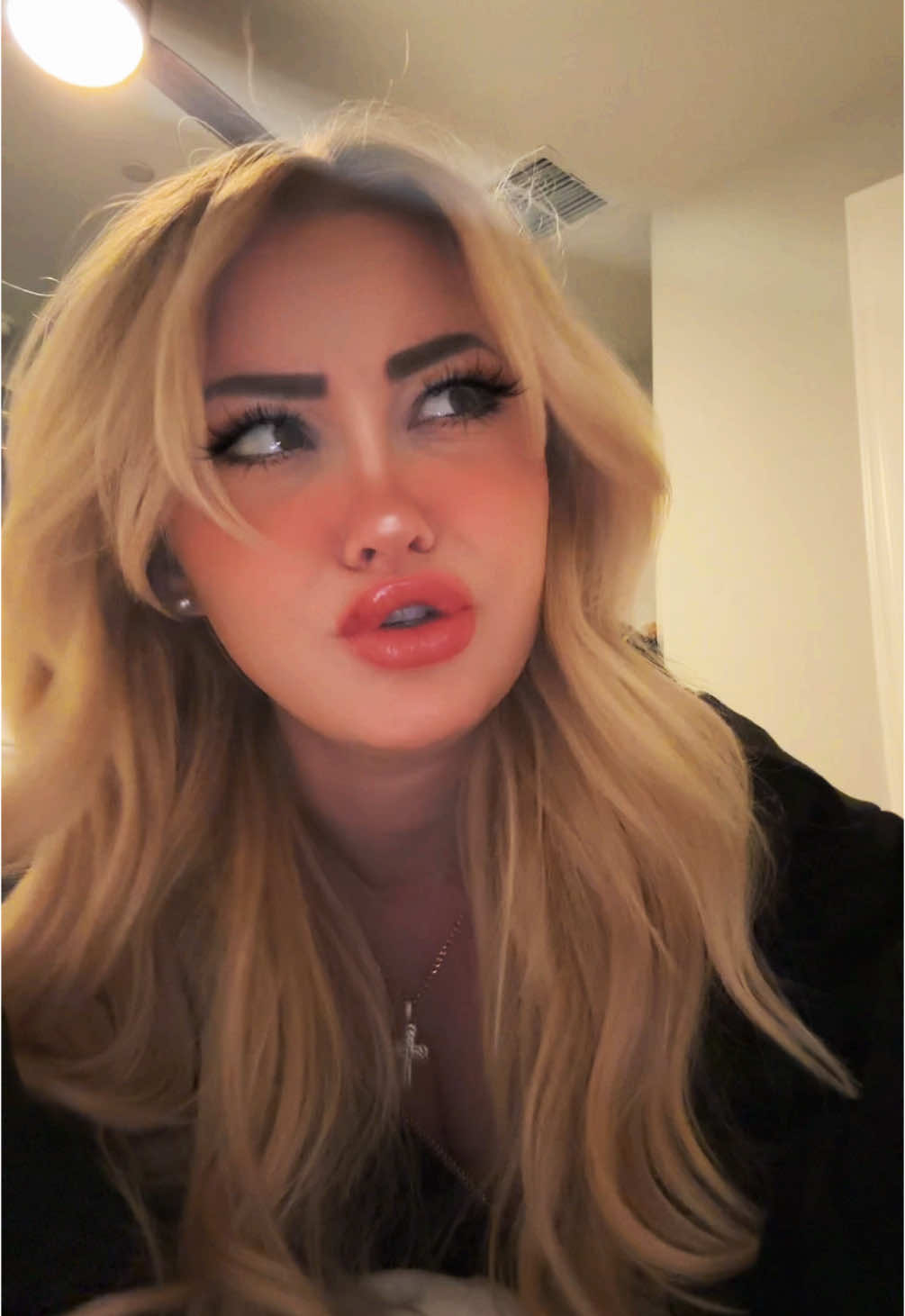 @Niki
