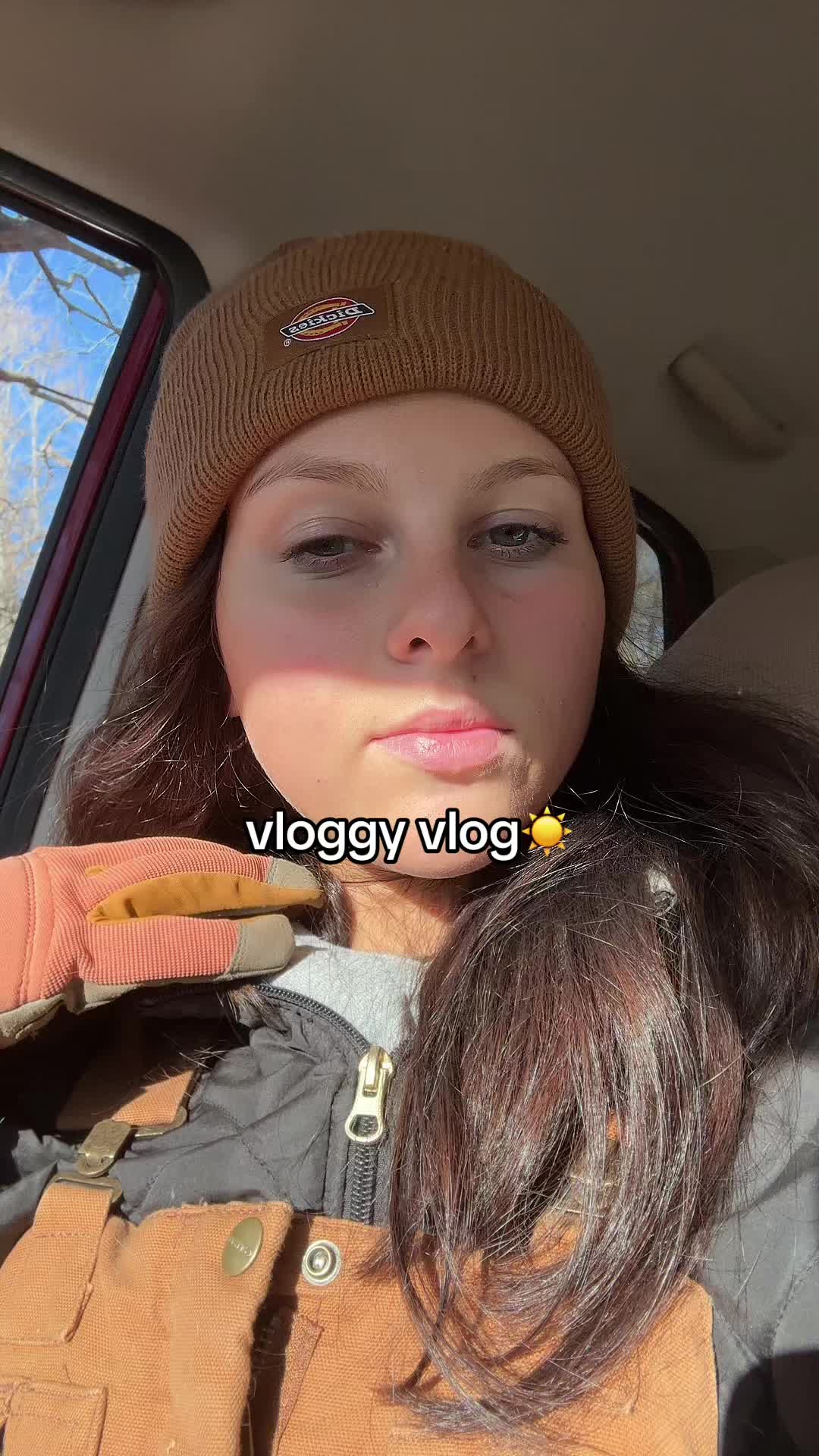 @🫡