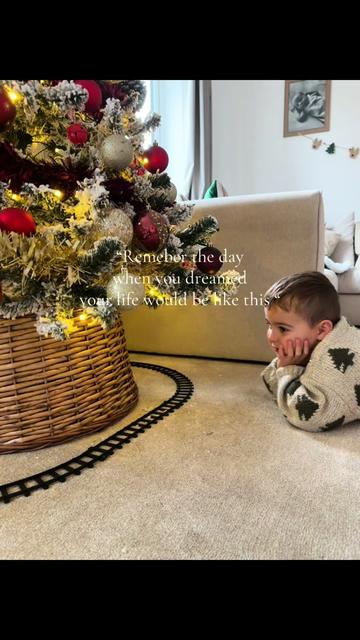 @Charlotte | Motherhood