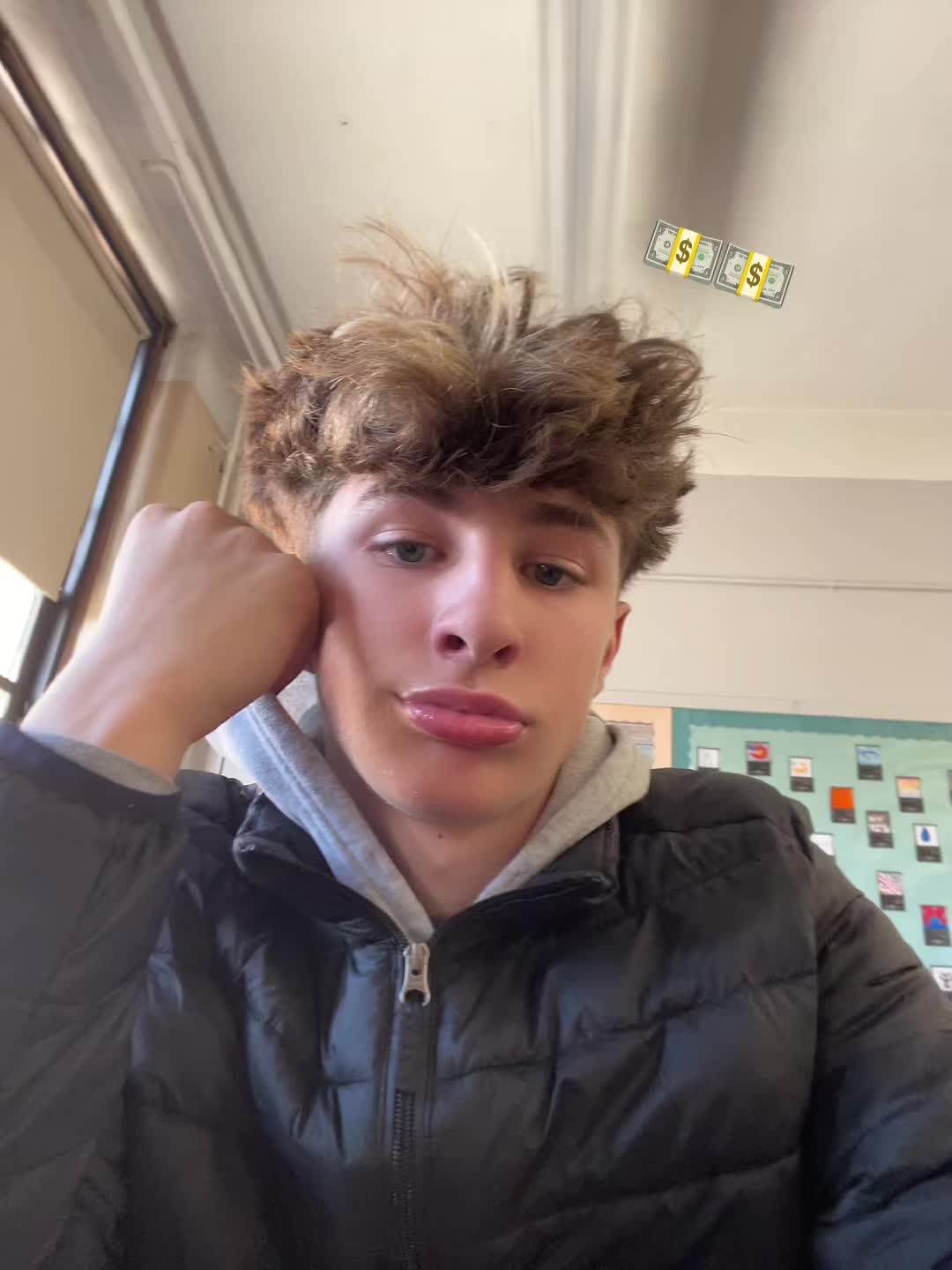 @1✭