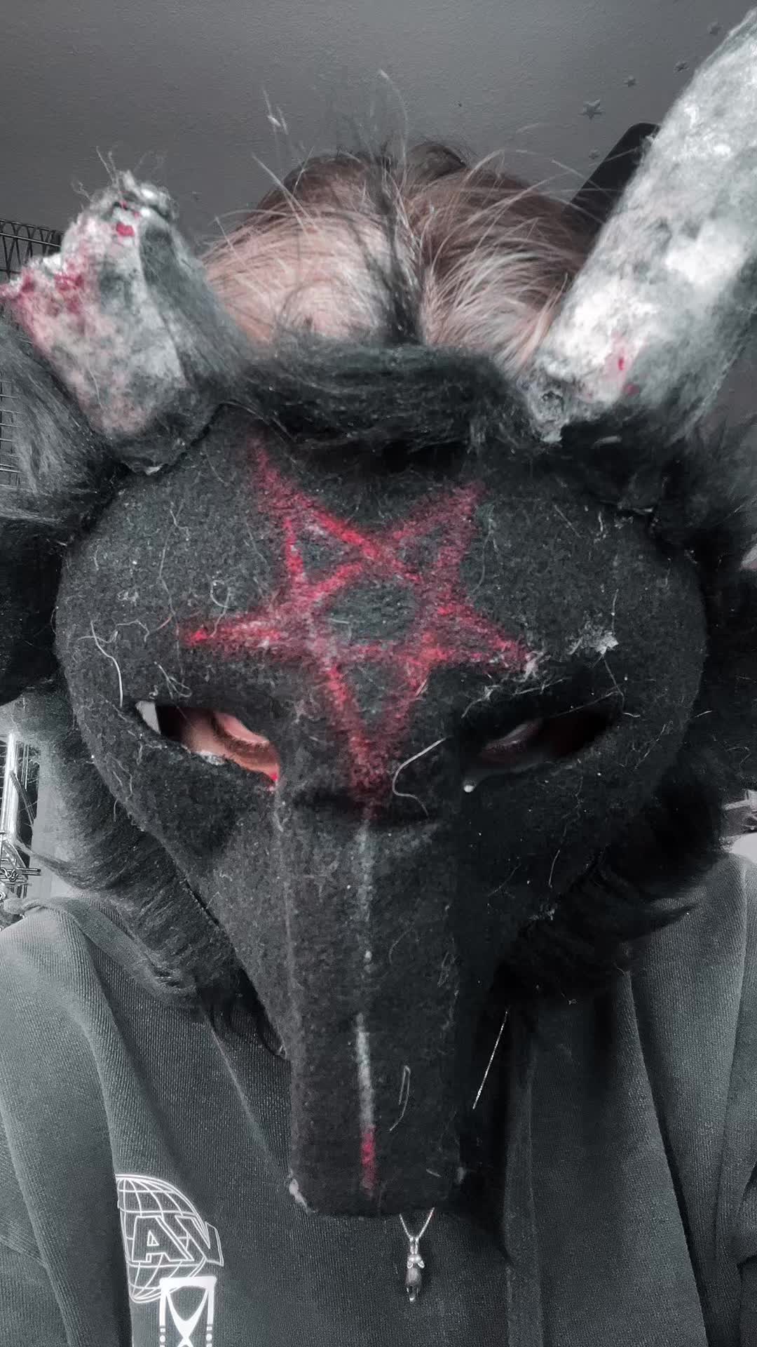 @𖤐aspen𖤐