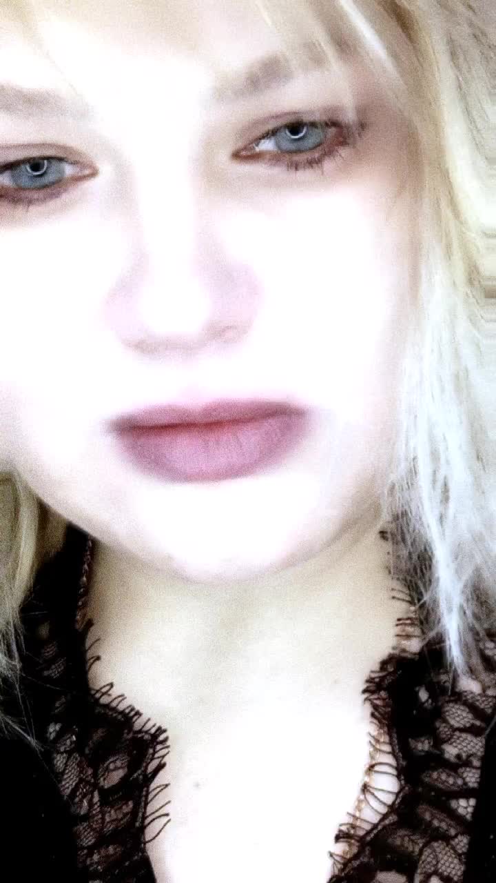 @Анюта🌺💫