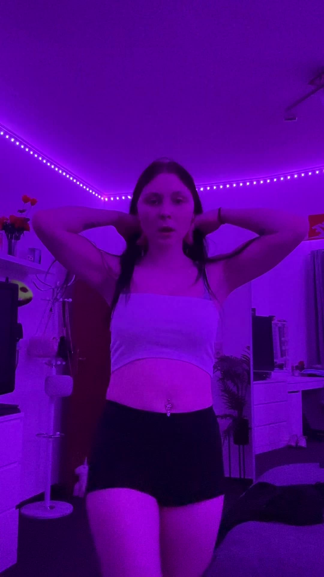 @ℂ𝚑𝚛𝚒𝚜𝚝𝚒𝚗🧚🏻