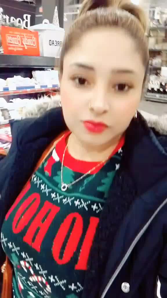 @*Mizz_Becky*