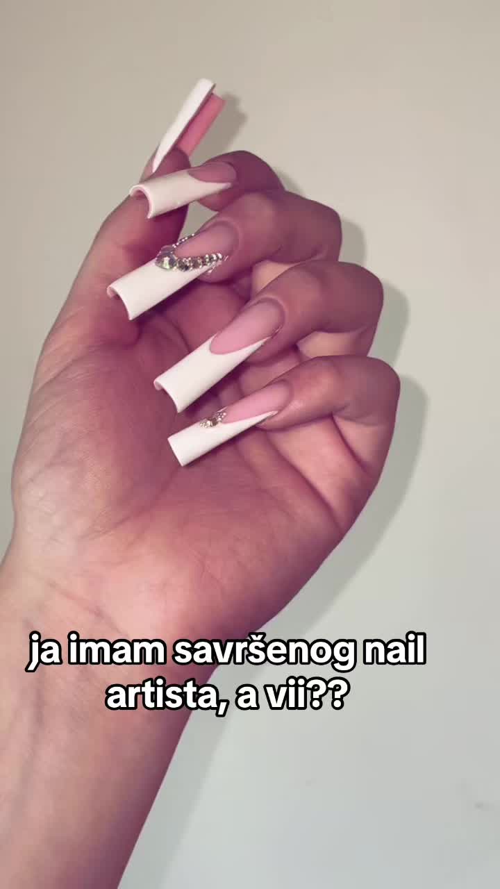 @Ања🐍