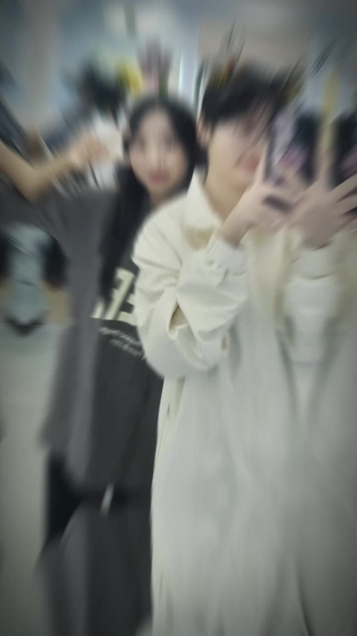 @𝐑𝐢𝐞._.✨