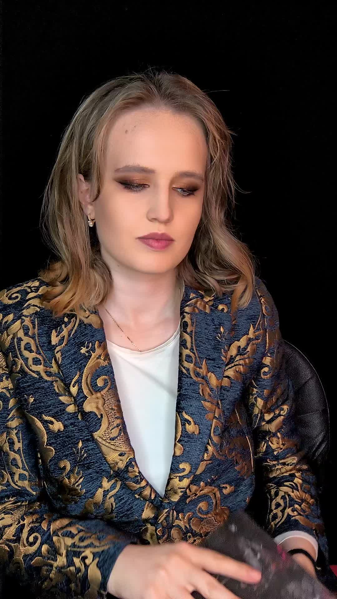 @Vikt&oacute;ria Krut&aacute;kov&aacute;