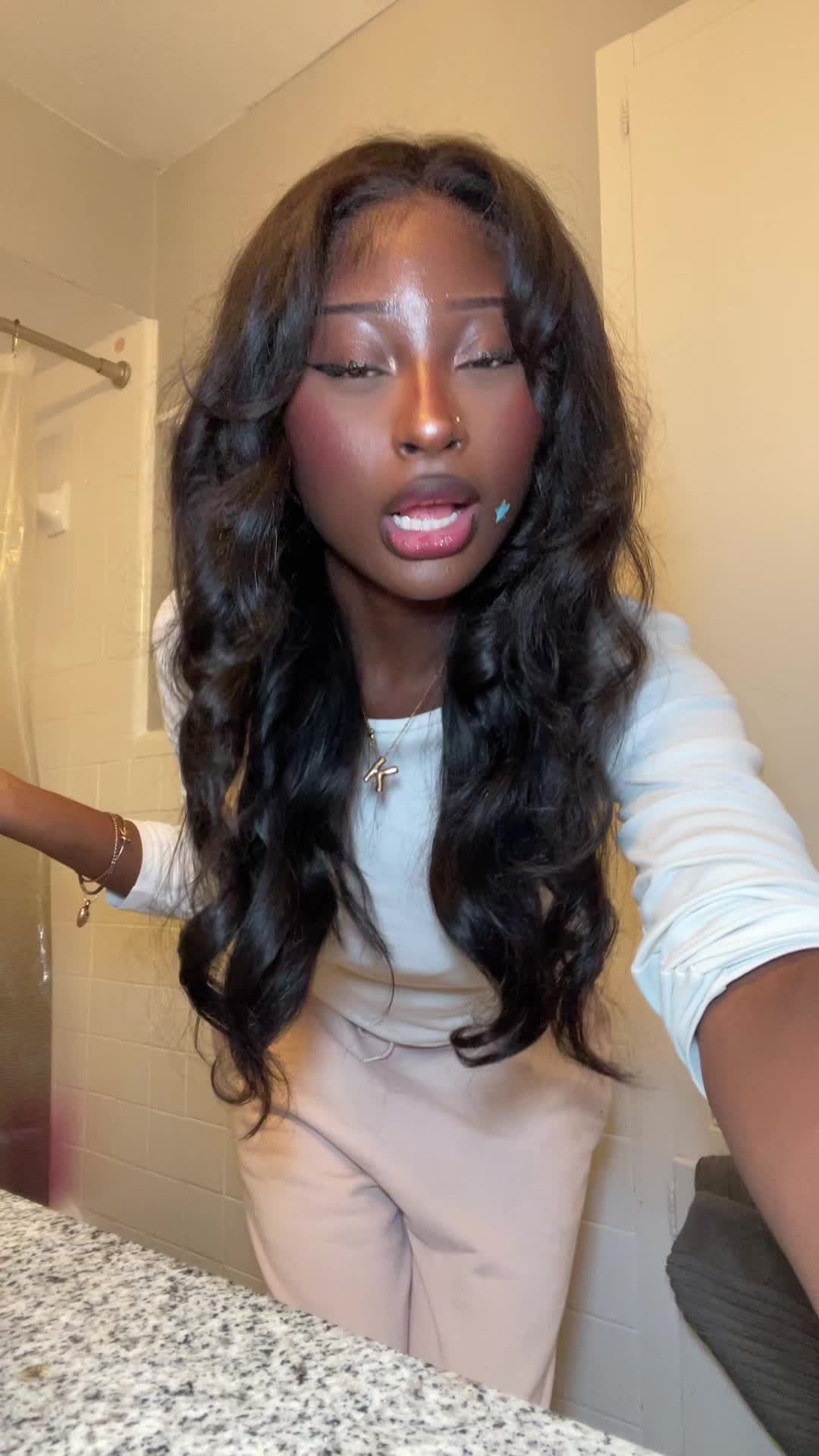 @katshiaantonio