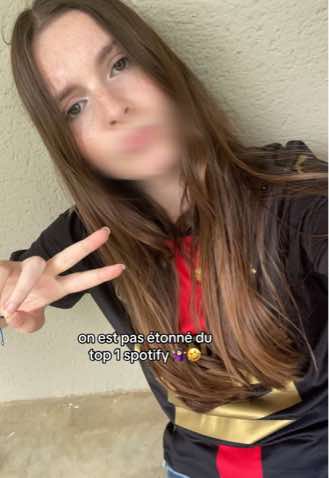 @ᕈ&Delta;ULIṈE