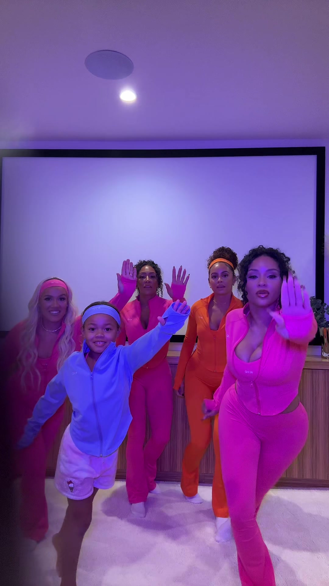@candyglitzshock