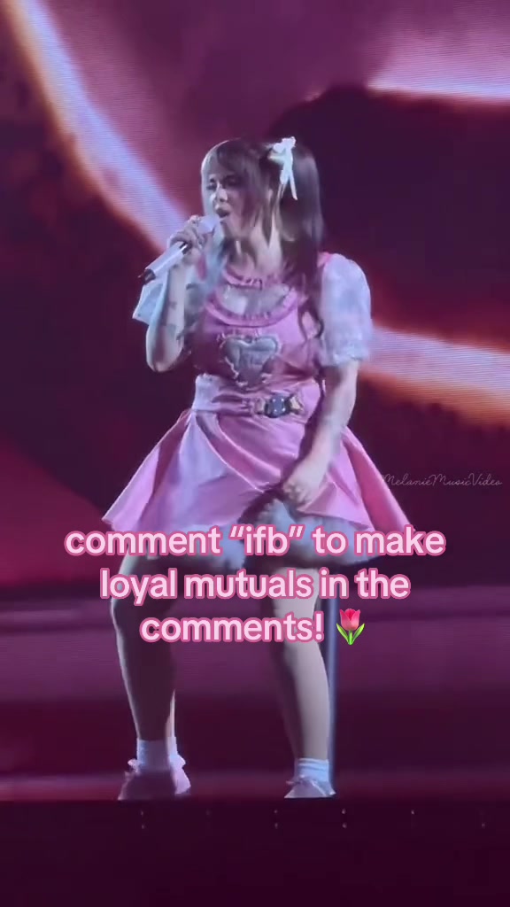 @make mutuals 𝜗𝜚