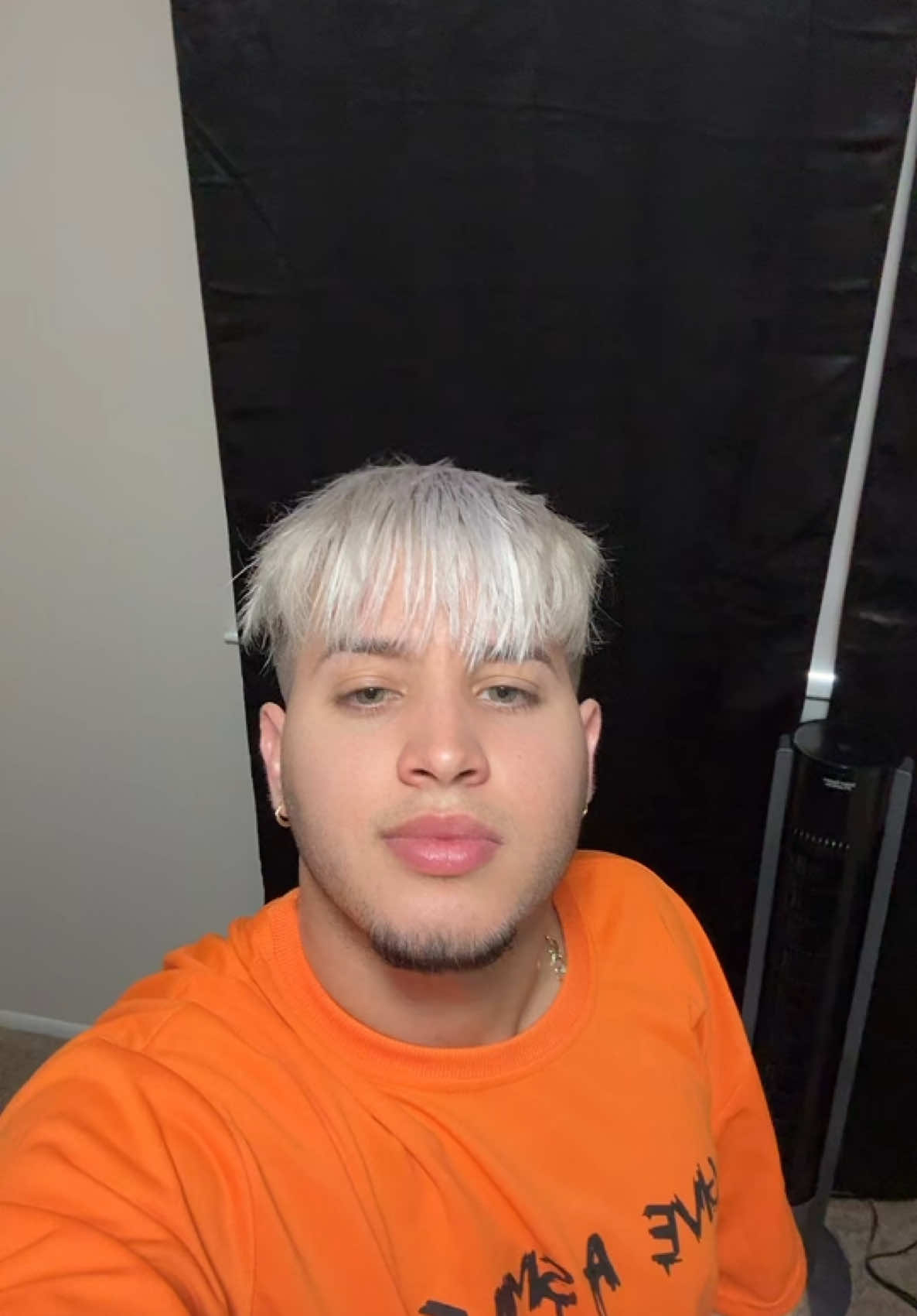 @maikelllanes1 🇨🇺