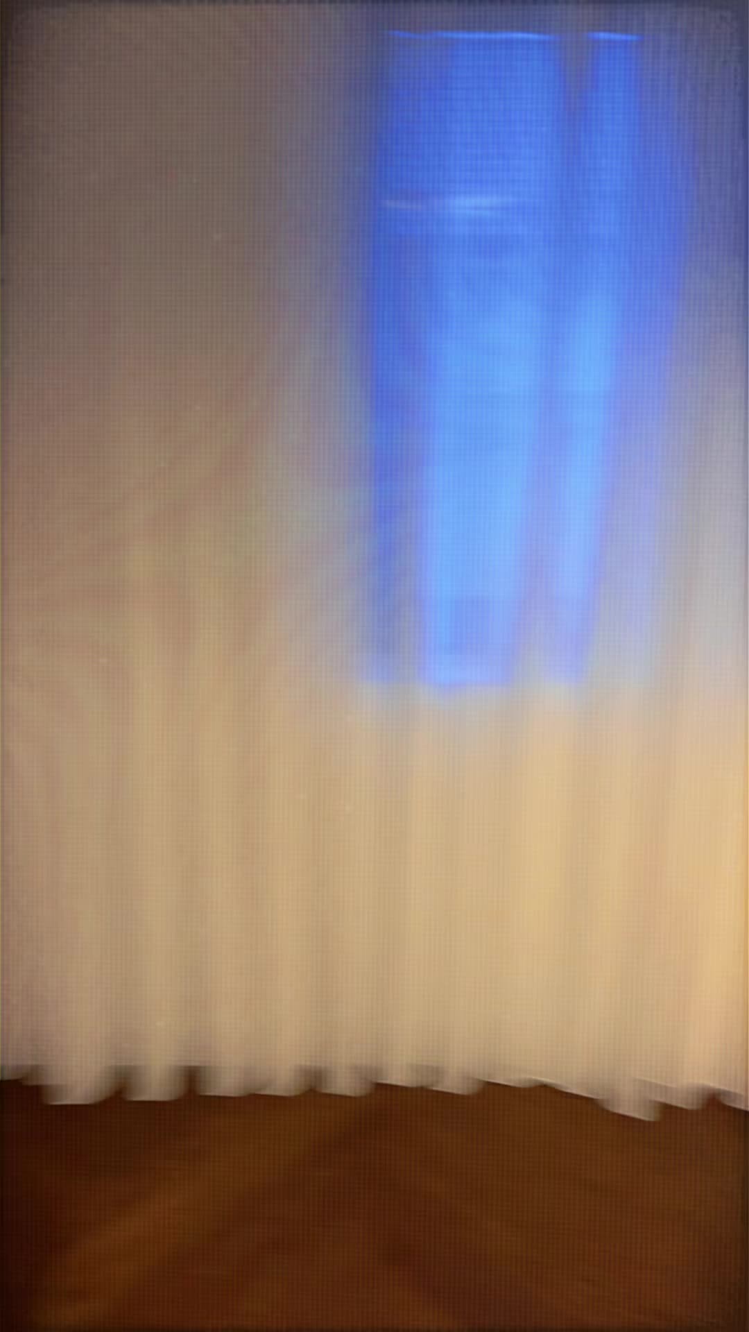 @Anais