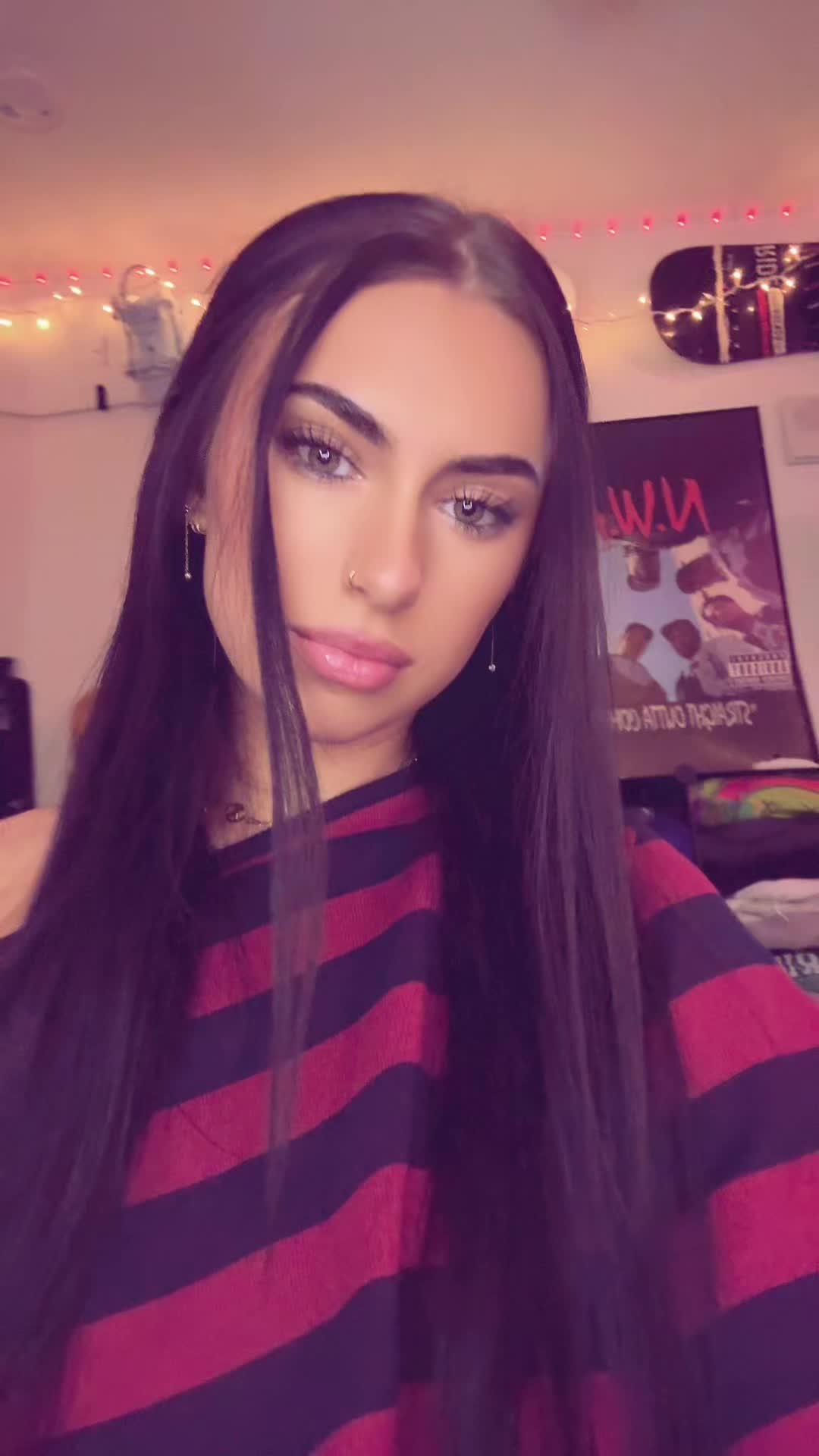 @Nikki