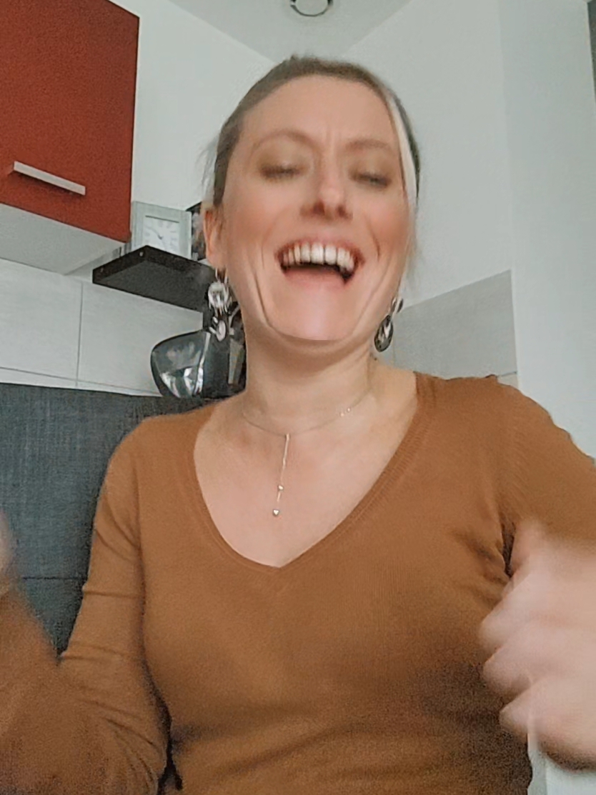 @Aur&eacute;liie Dmbx