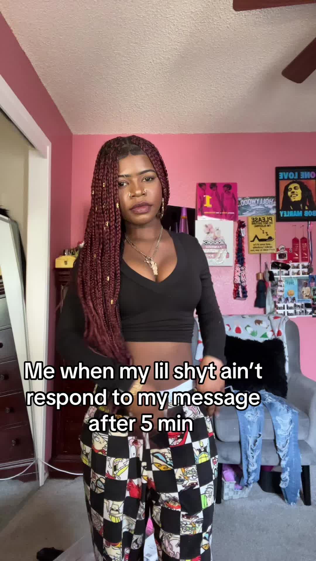 @￶