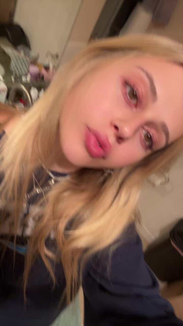 @Liv Zenga
