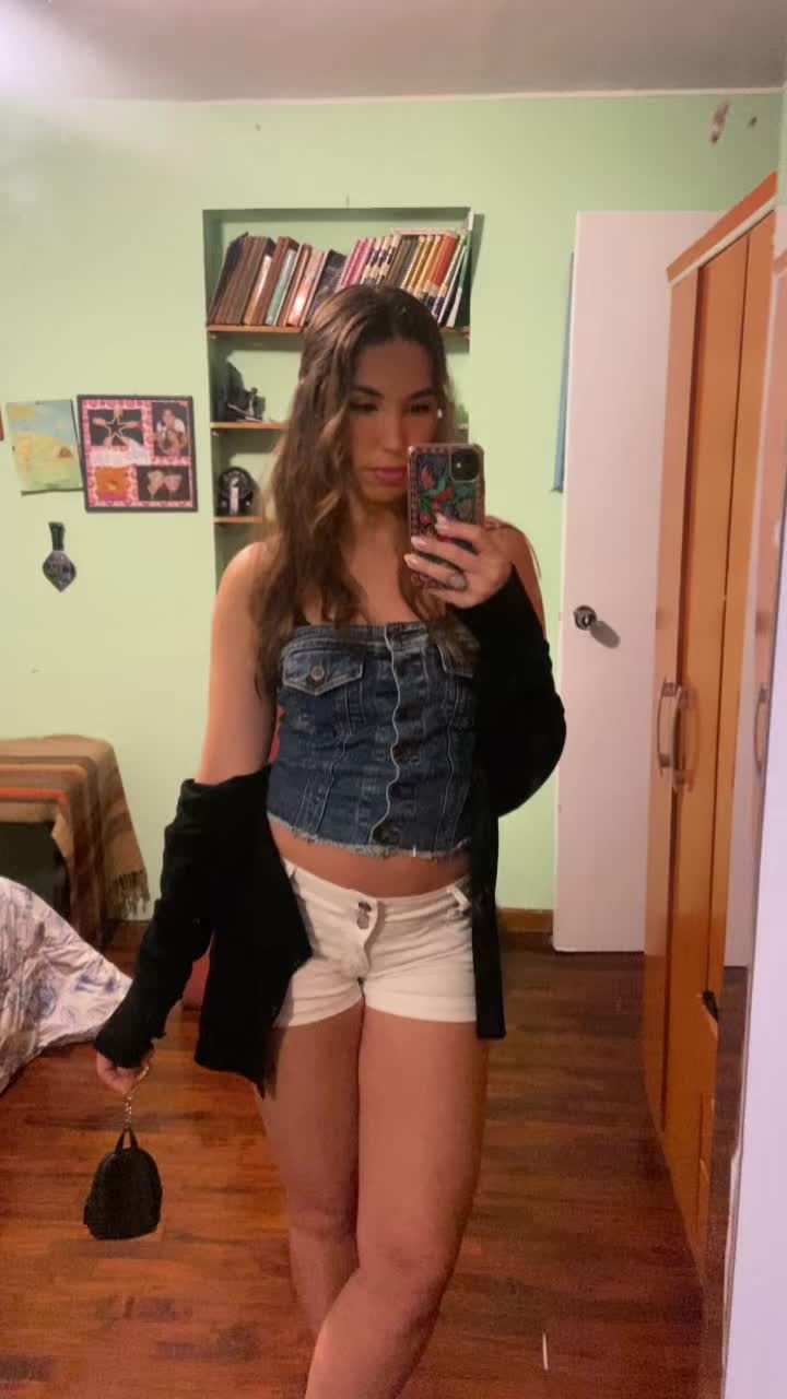 @Sandra R. 🍒