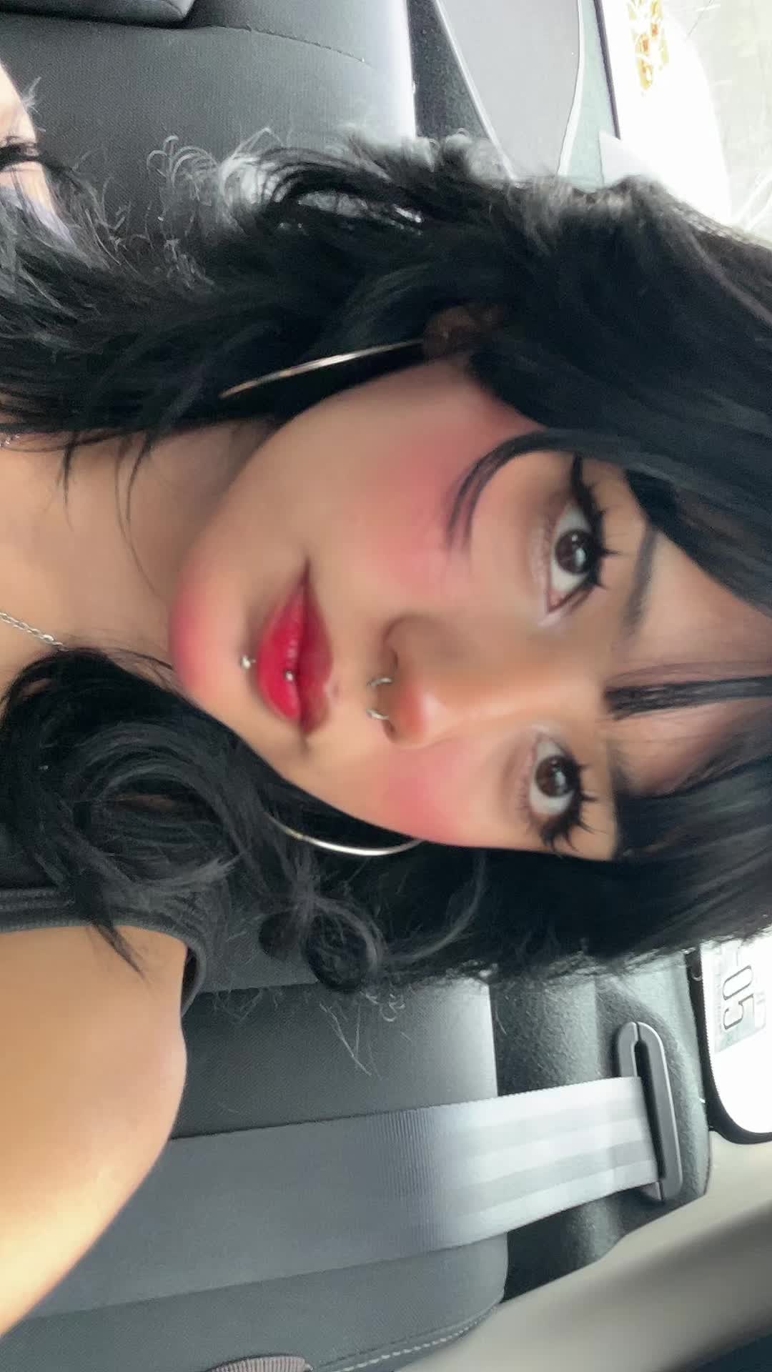 @Miku🕷️