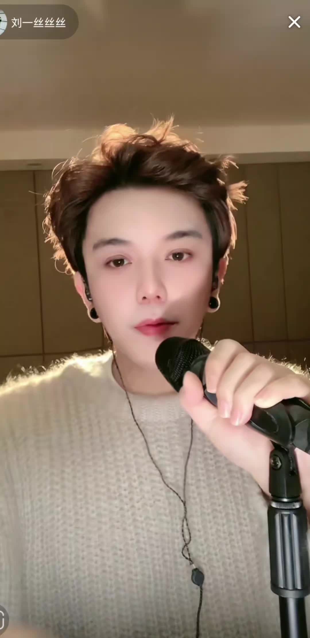 @英俊的中国男人
