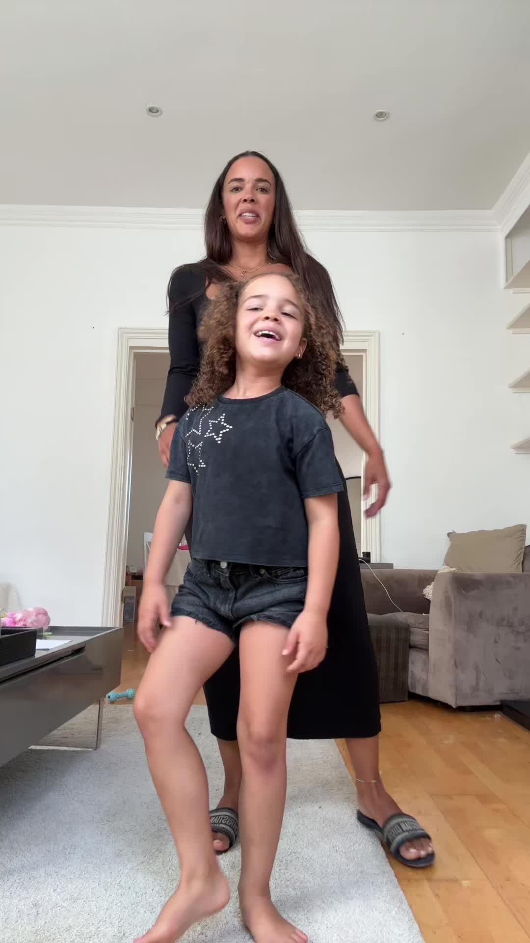 @Anastacia & Aliyah