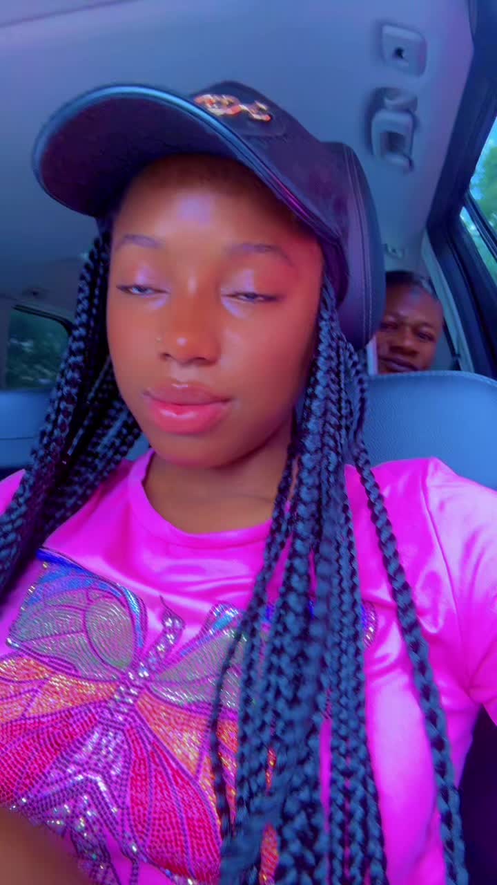 @Michou🇬🇳🇺🇸