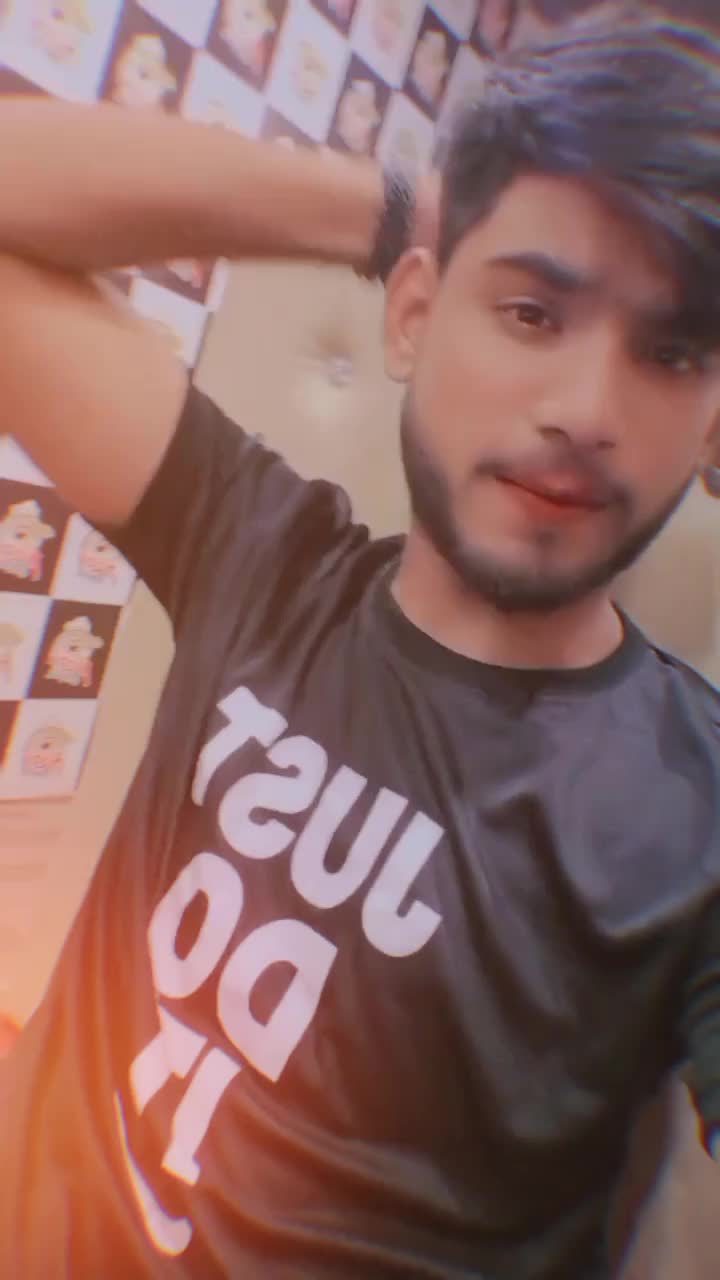 @𝓘𝓽'𝓼 𝓶𝓮 𝔃𝓾𝓫𝓲💸