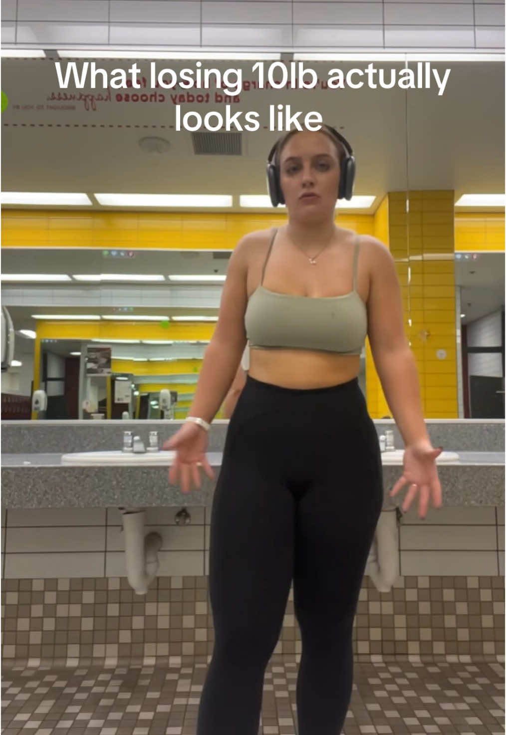 @Mia