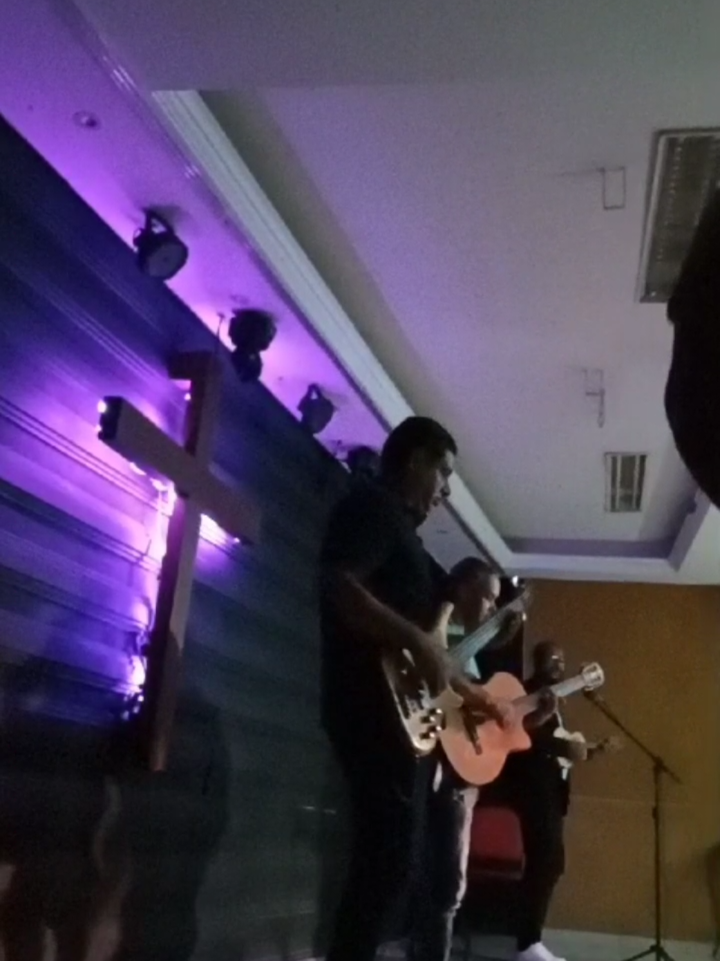 @Gladston Faro