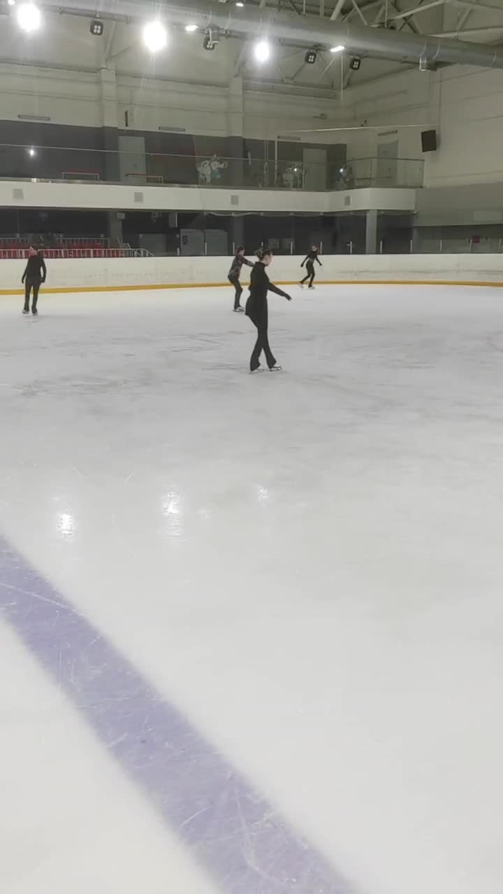 @🧪⛸️