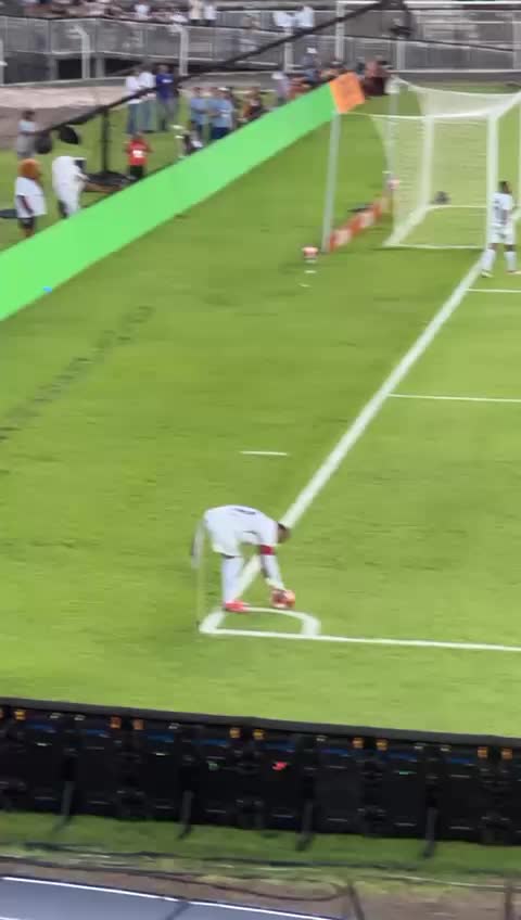 @Luciano Santos