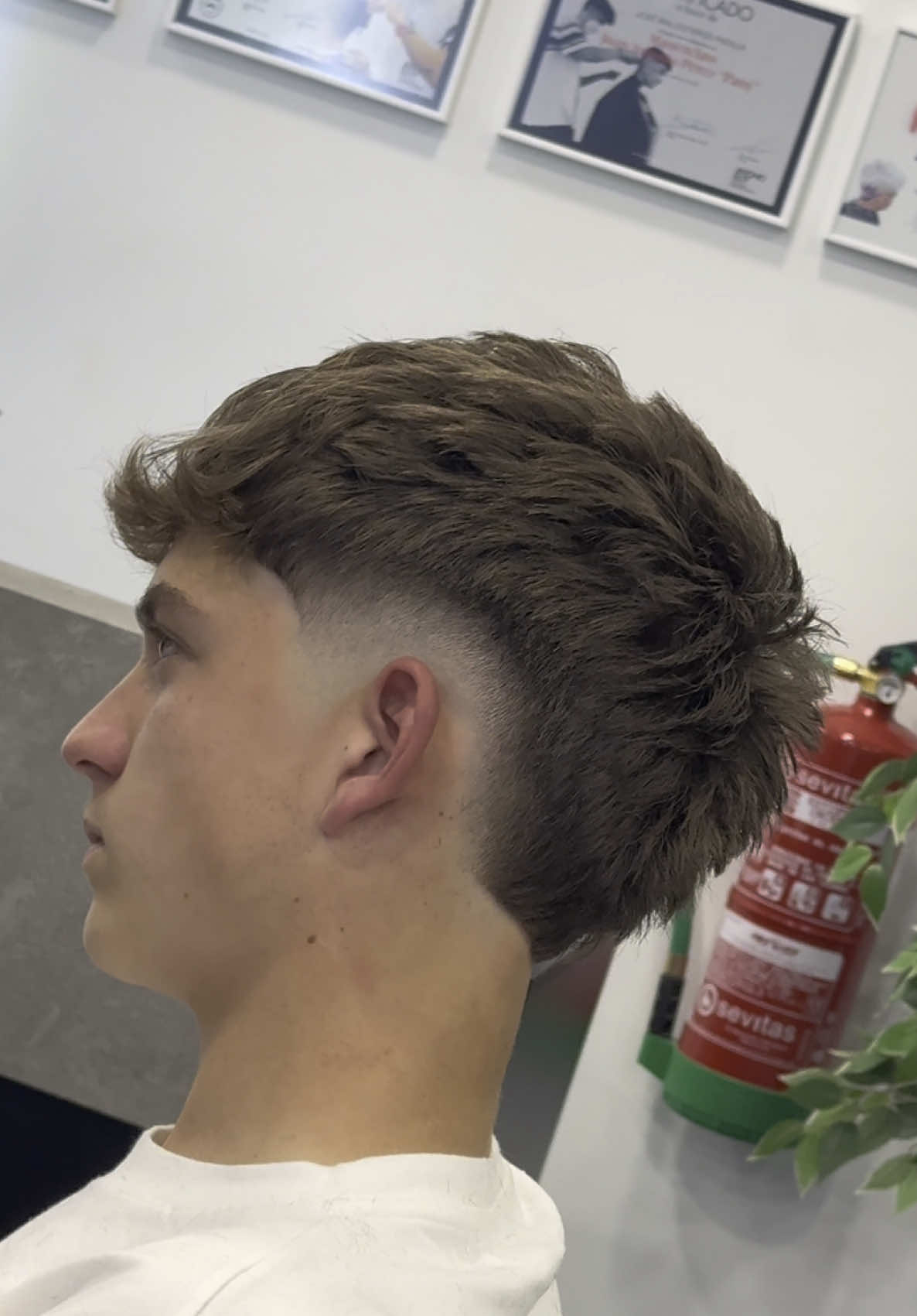 @BALLESTEROS BARBER