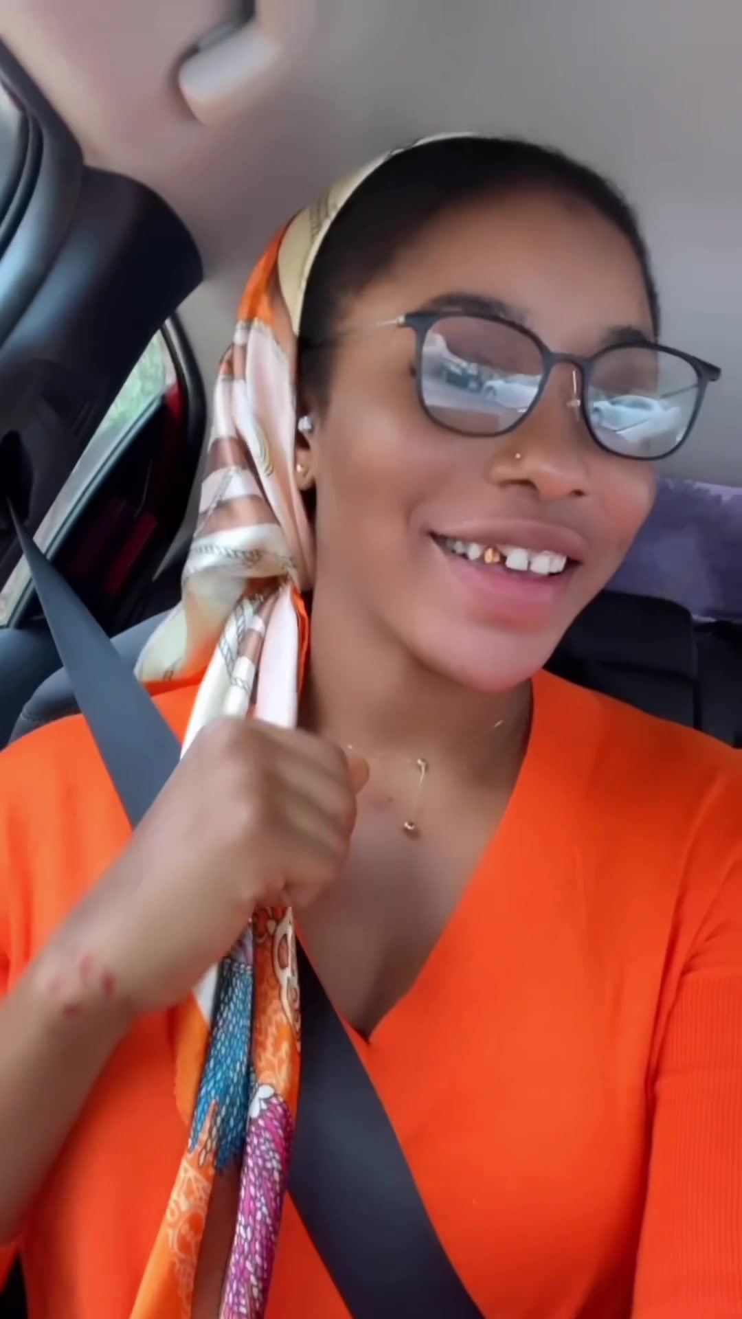 @Nana