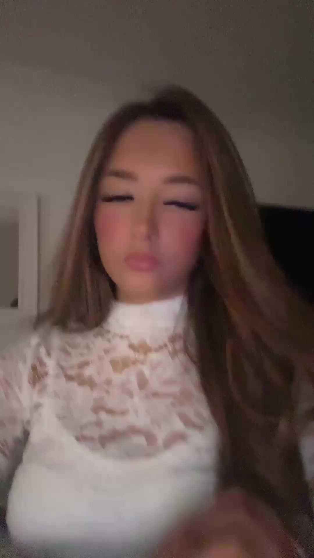 @𝐈𝐒𝐋𝐀💐