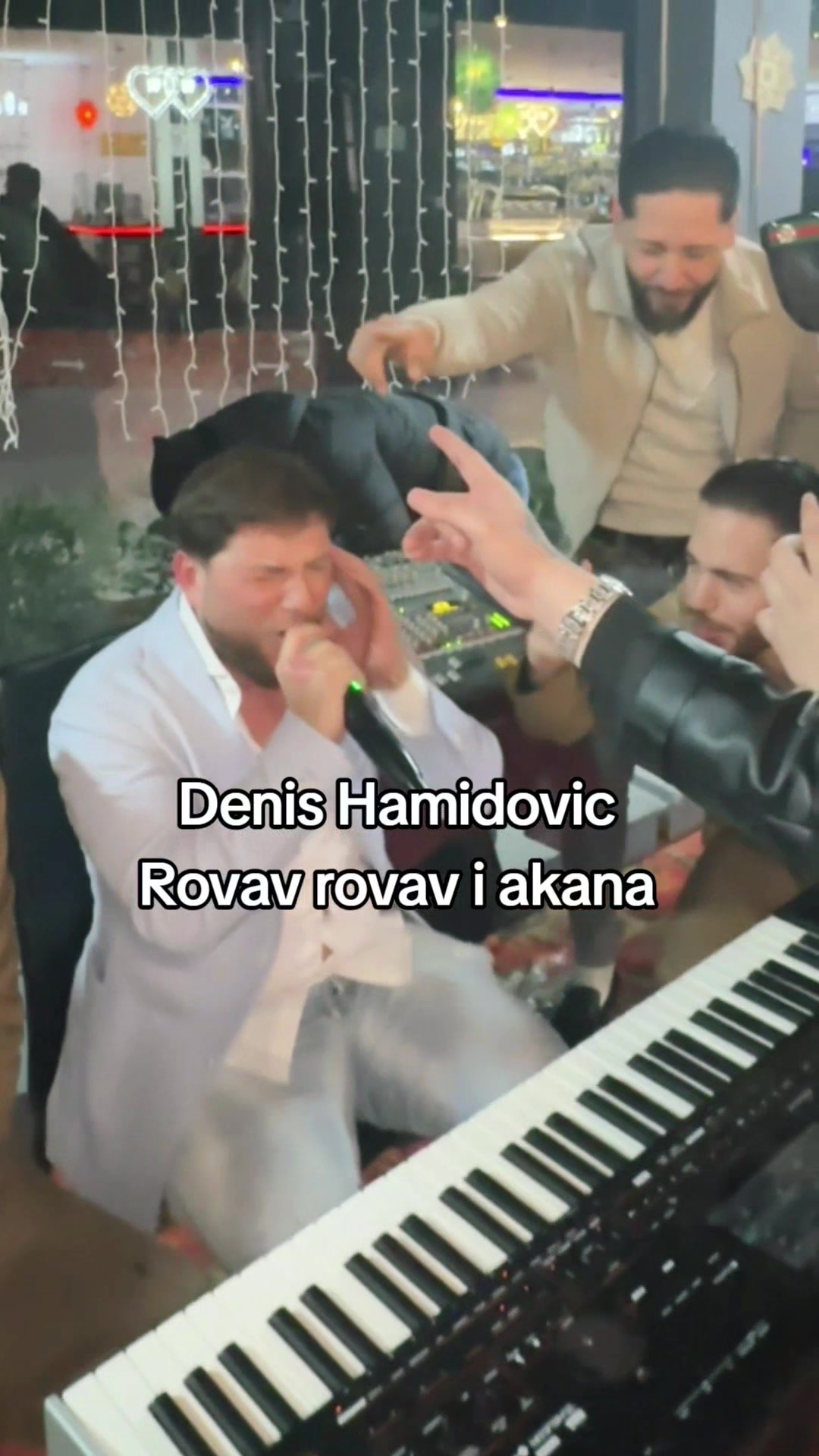 @𝓐𝓼𝓵𝓵𝓲𝓲 ✨