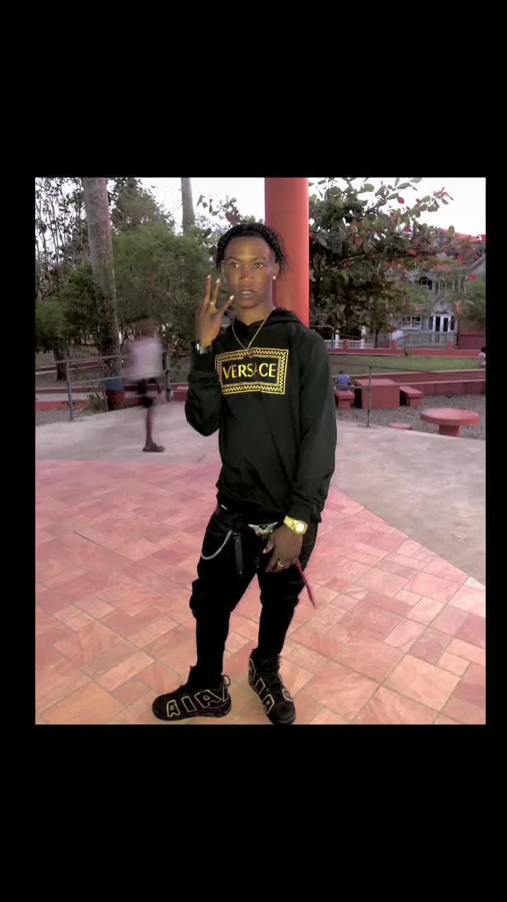 @y.E.I.S.O.N papi 🍫🍫🩸💔🖤💜