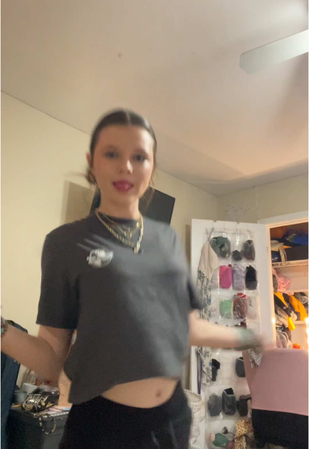 @holygaucamollee