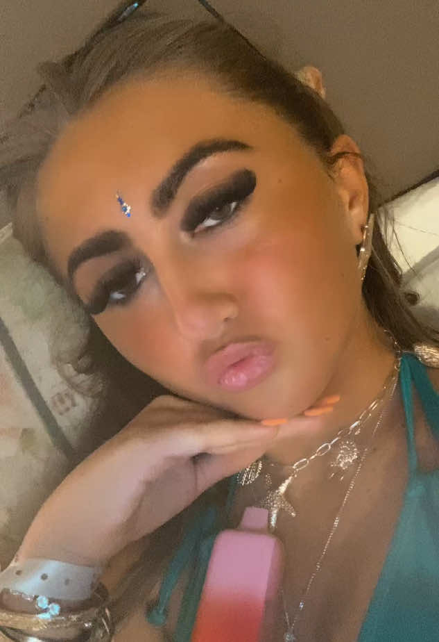 @ℳ𝒶𝓇𝓎✞