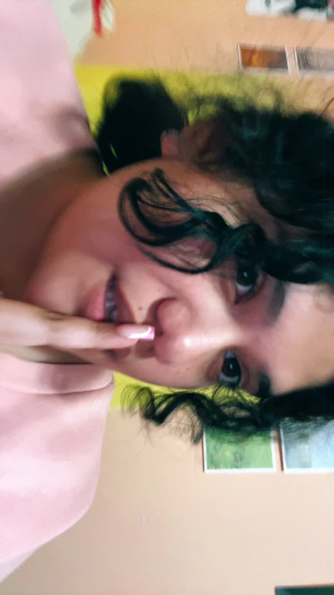 @ꨄ𝒱𝒶𝓁ꨄ