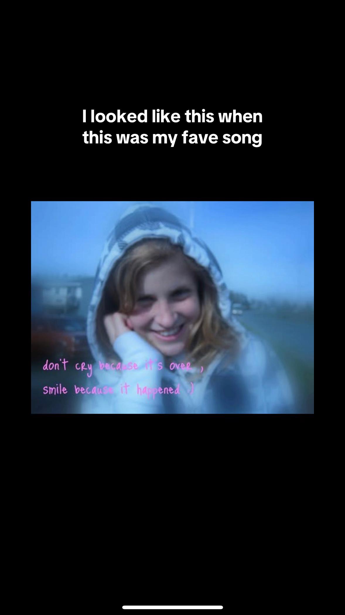 @HOLLI