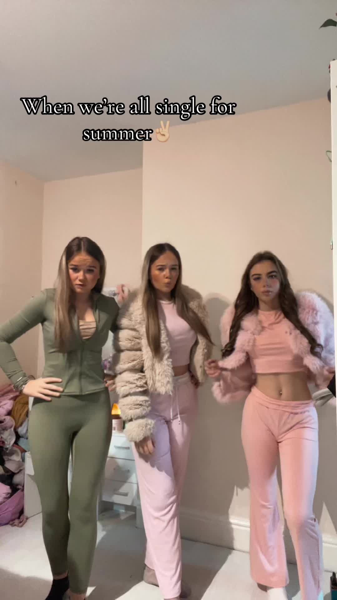 @ℰ𝓂𝓂𝒶🤍
