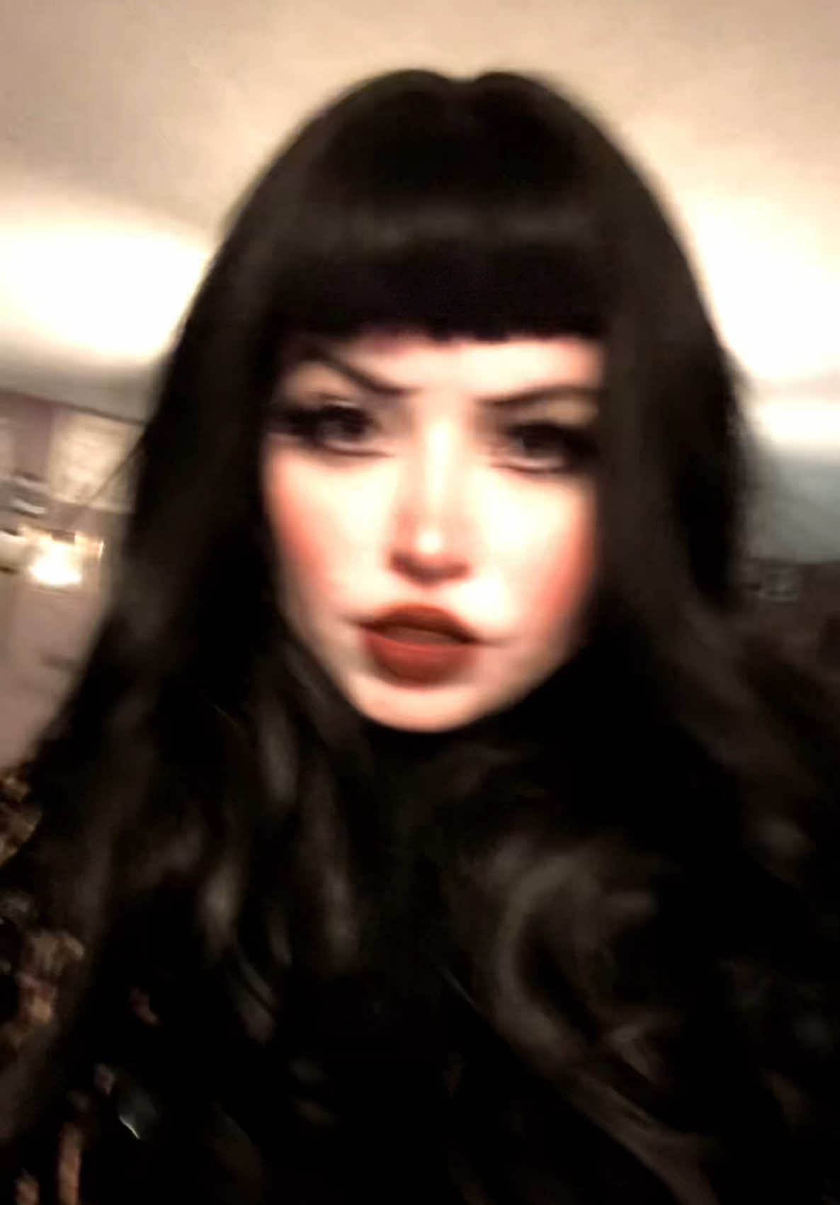 @𝓢𝓾𝓰𝓪𝓻  𝓥𝓮𝓷𝓸𝓶