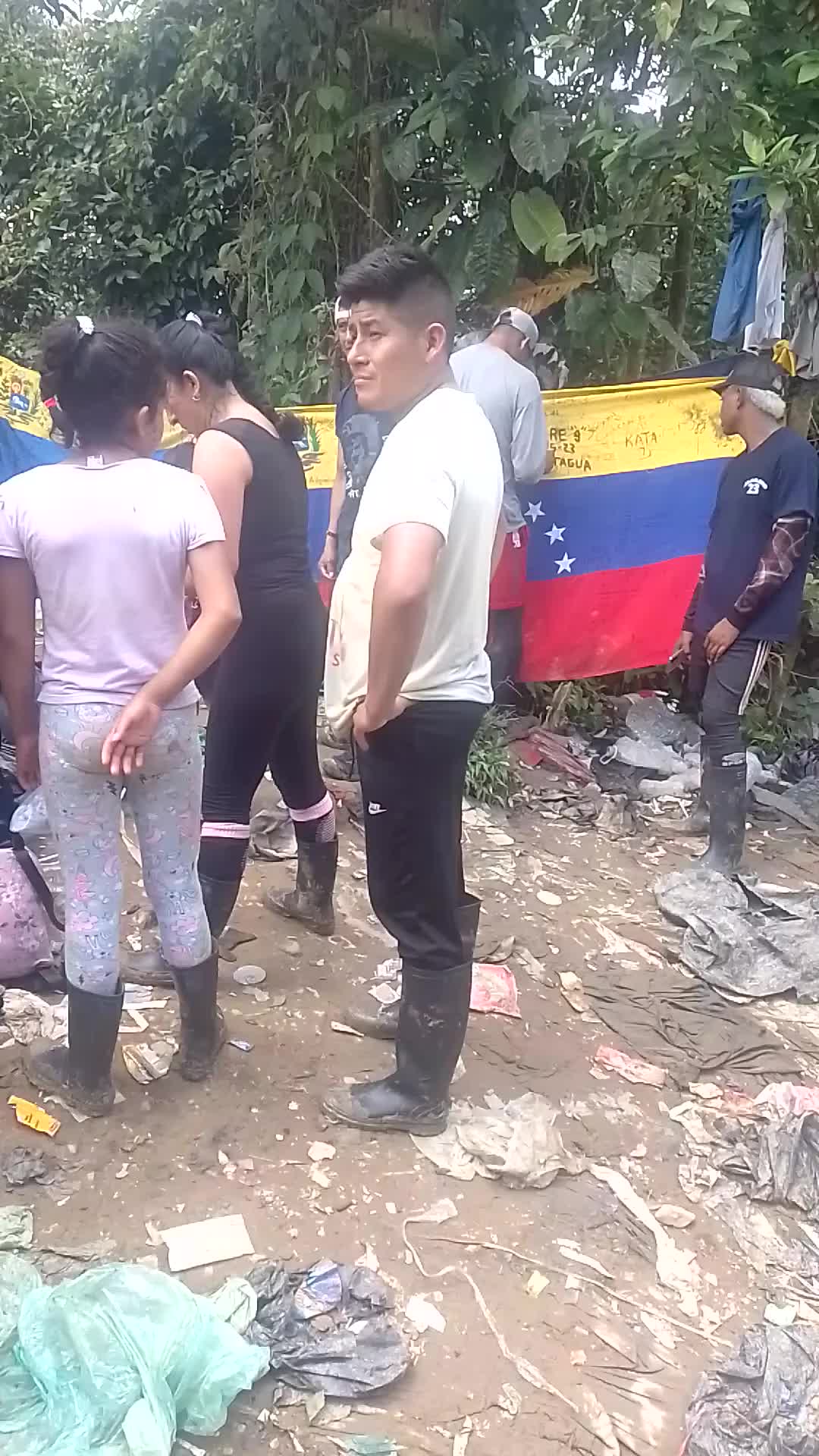 @Luismgba
