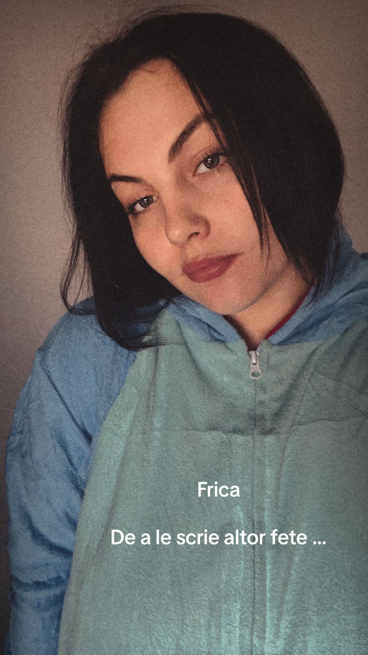 @Hav_Ana🖤🦋