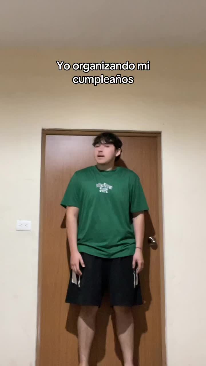 @Soyadrianrussell