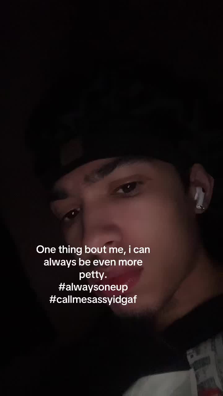 @￼