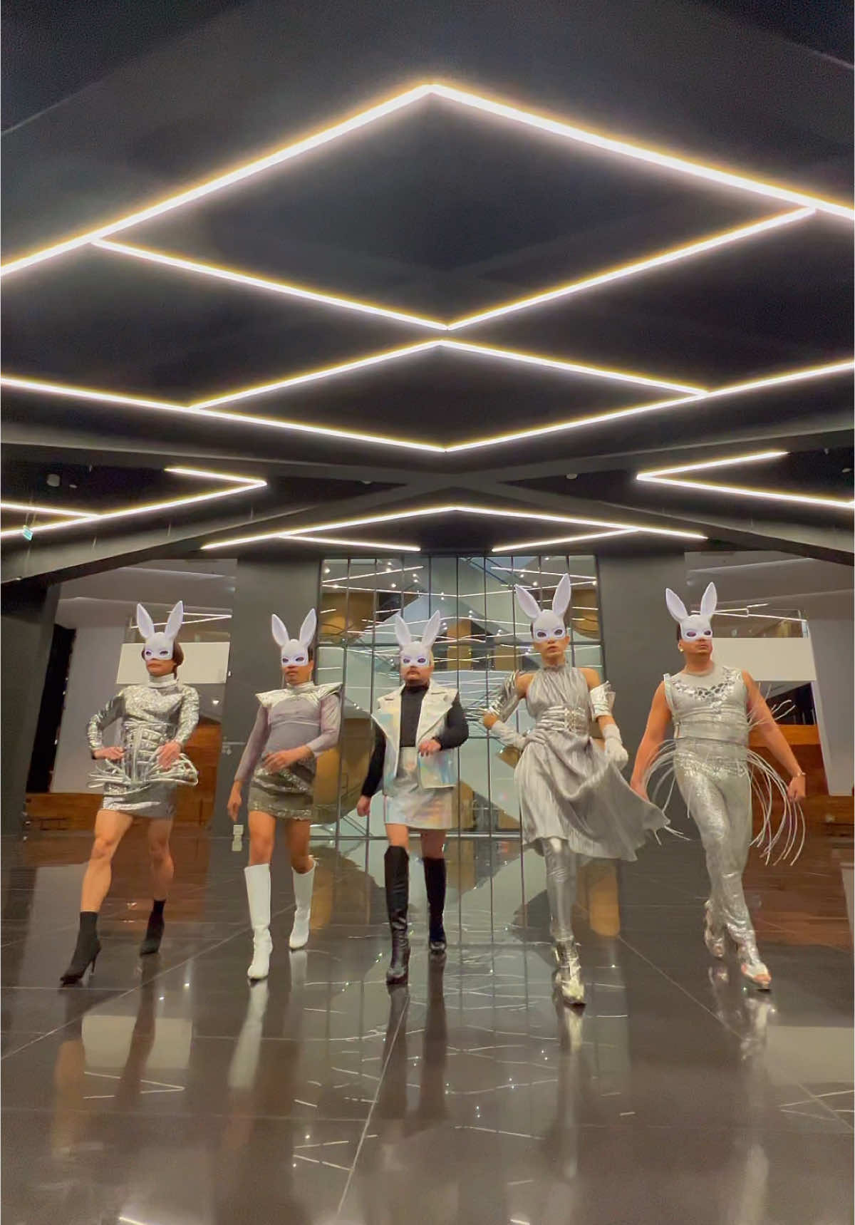 @40SiSBANGKOK