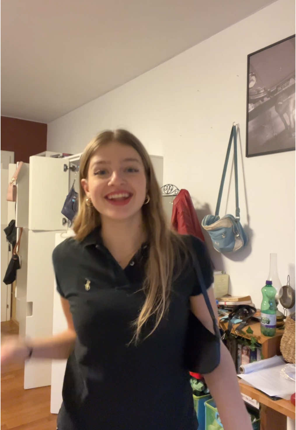 @Hannah:)