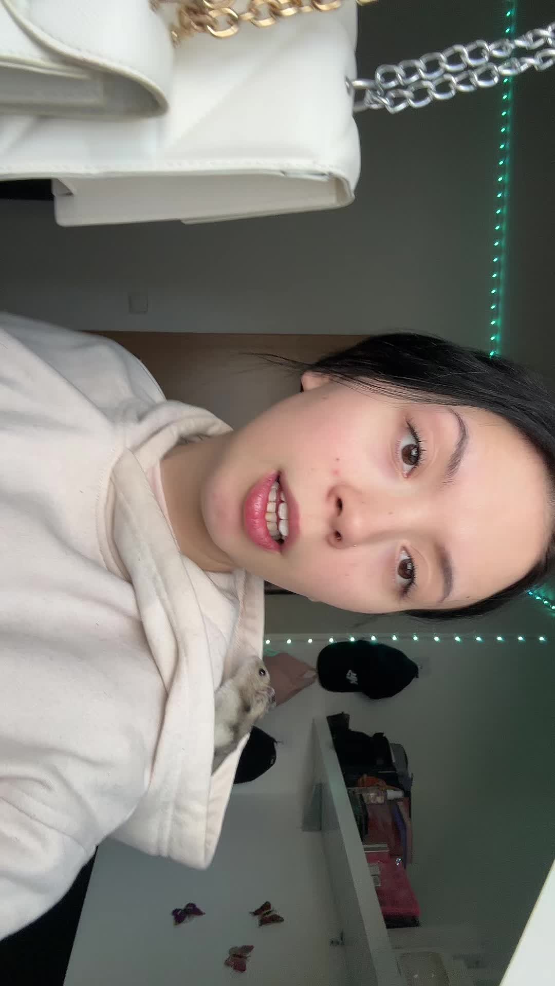 @vendy_mastna